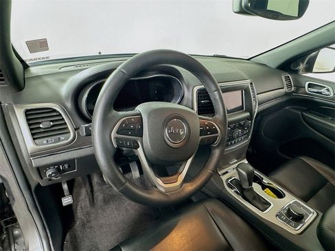 Used 2018 Jeep Grand Cherokee Limited w/ Trailer Tow Group IV image 5