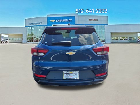 Used 2021 Chevrolet TrailBlazer LS image 6