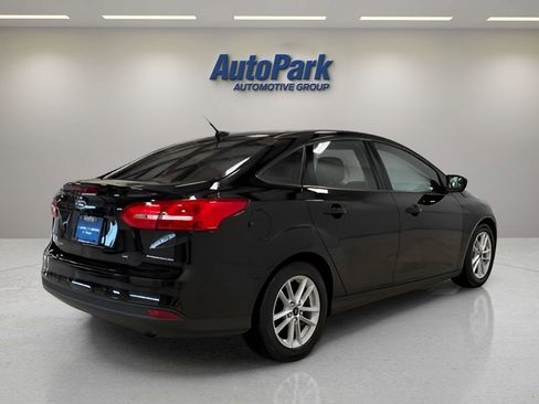 Used 2018 Ford Focus SE image 5