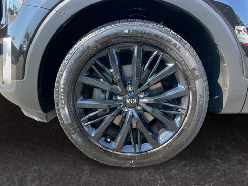 Used 2020 Kia Telluride SX w/ SX Prestige Package image 10