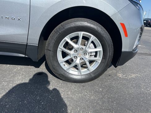 Used 2023 Chevrolet Equinox LT image 5