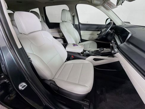 Used 2024 Kia Telluride S w/ S Sunroof Package image 28