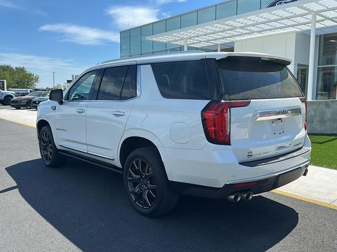 Used 2023 GMC Yukon Denali w/ Max Trailering Package image 4