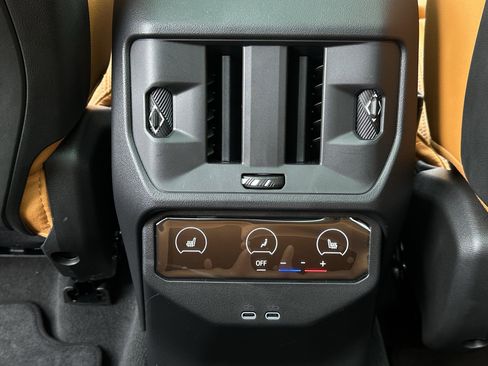 Used 2025 BMW X3 M50 AWD/4WD image 40
