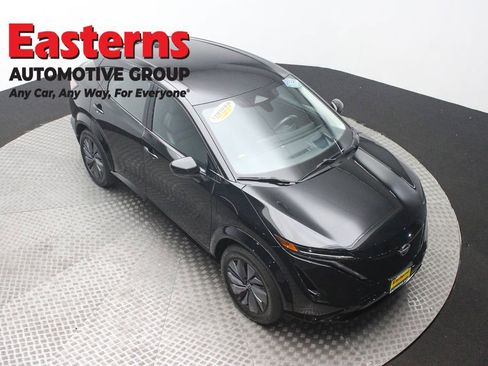 Used 2024 Nissan Ariya AWD image 3