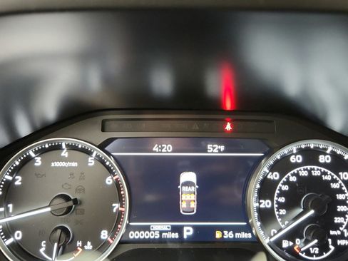 Used 2025 Mitsubishi Outlander SE AWD/4WD image 8
