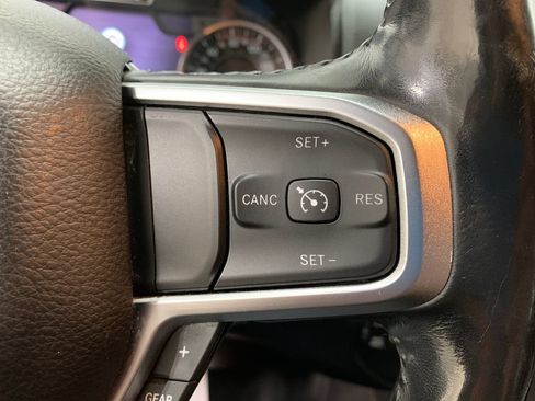 Used 2019 RAM 1500 Big Horn AWD/4WD image 22