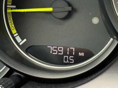 Used 2016 Porsche Cayenne S AWD/4WD image 16