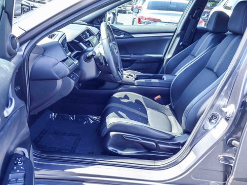 Used 2021 Honda Civic Sport image 2