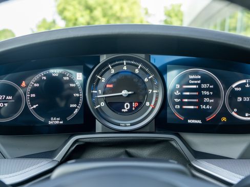Certified 2021 Porsche 911 Carrera 4S AWD/4WD image 26