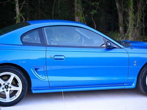 Used 1998 Ford Mustang Cobra RWD image 21