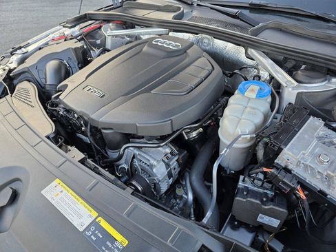 Used 2017 Audi A4 2.0T Prestige AWD/4WD image 33