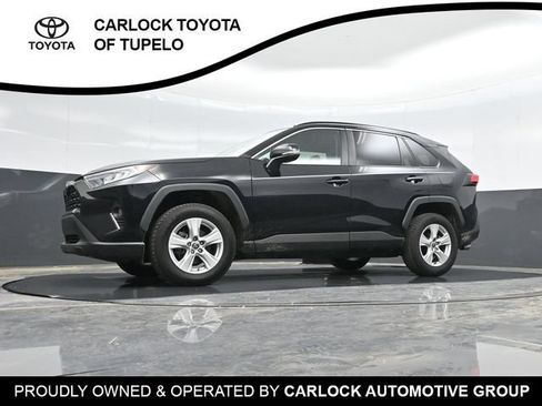 Used 2021 Toyota RAV4 XLE FWD image 41