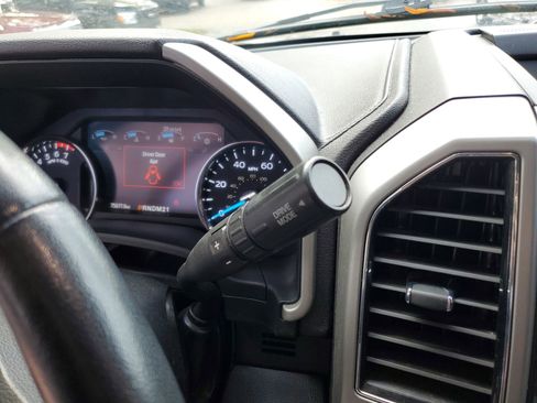 Used 2021 Ford F250 Lariat w/ Lariat Value Package image 82