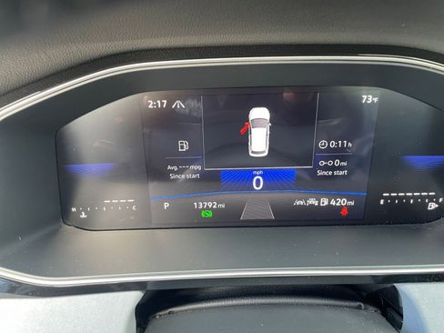 Used 2025 Volkswagen Jetta SE image 34