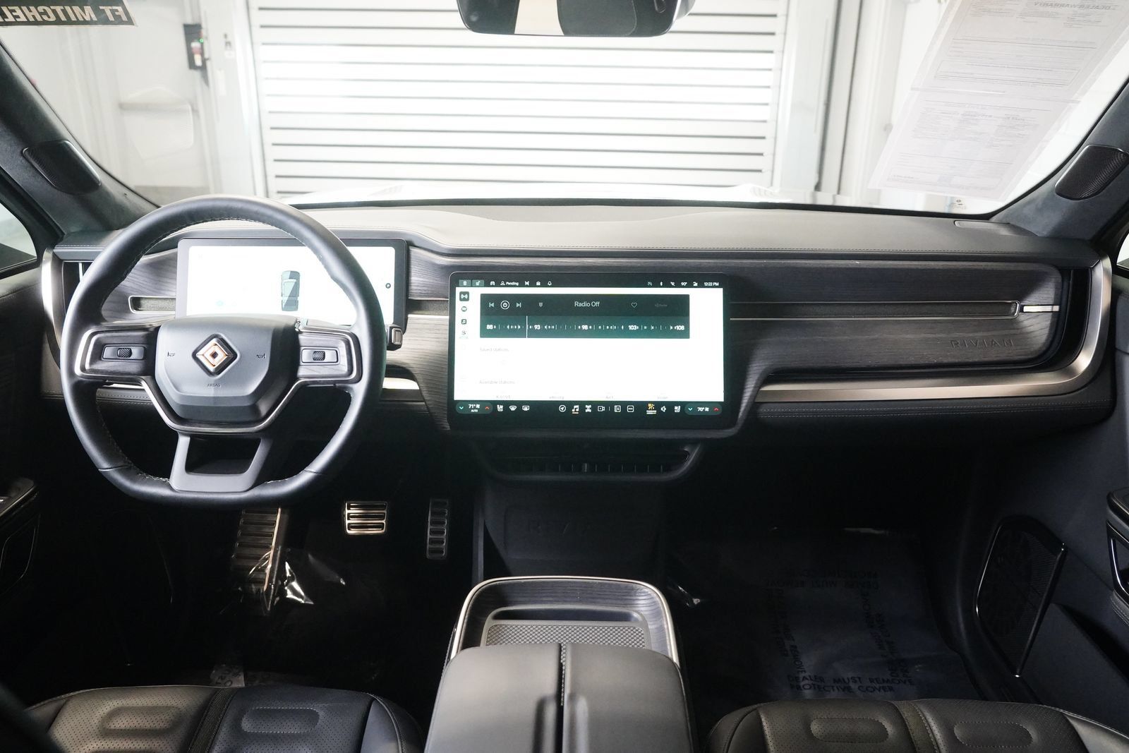 Used 2023 Rivian R1S Launch Edition Quad AWD/4WD image 15