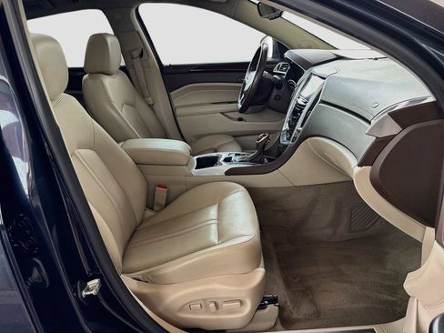 Used 2015 Cadillac SRX Luxury w/ Driver Awareness Package FWD image 20