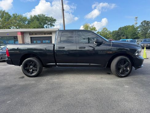 Used 2015 RAM 1500 Express w/ Black Ram 1500 Express Group AWD/4WD image 2