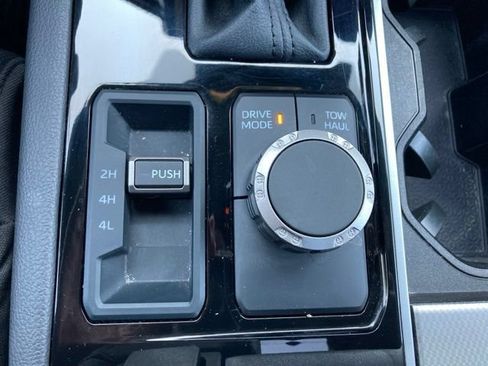 Used 2025 Toyota Sequoia Limited w/ Tow Technology Package AWD/4WD image 56