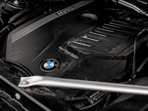 Used 2023 BMW X5 xDrive40i w/ Premium Package image 59