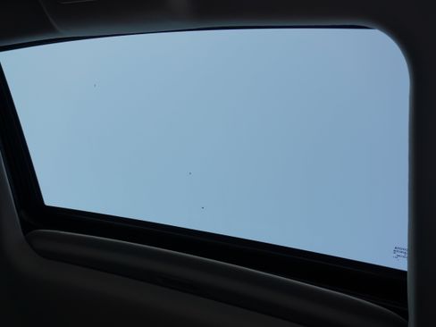 Used 2021 Toyota Highlander Limited image 22