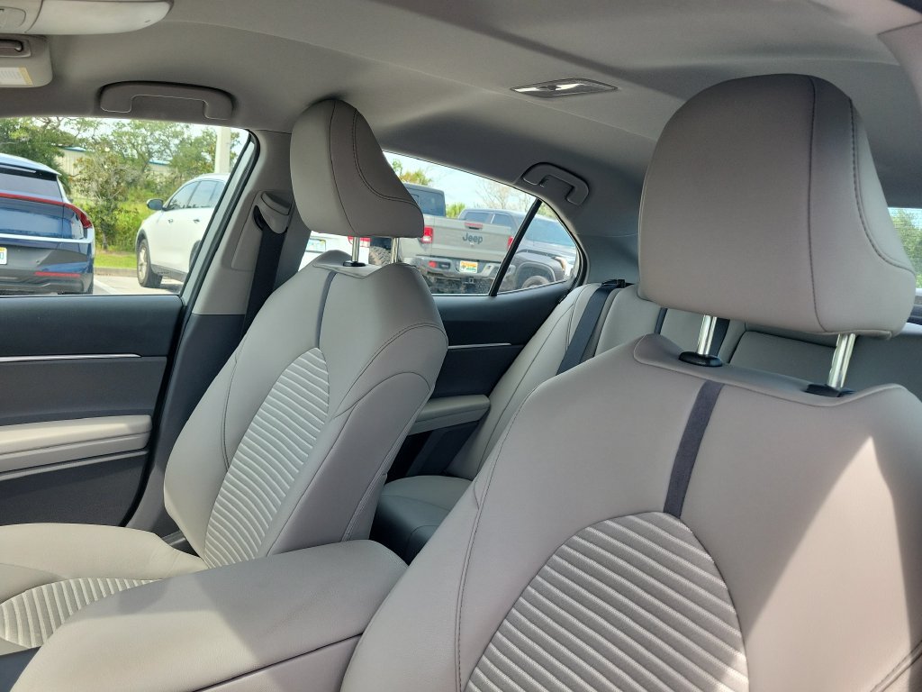 Certified 2024 Toyota Camry SE FWD image 20