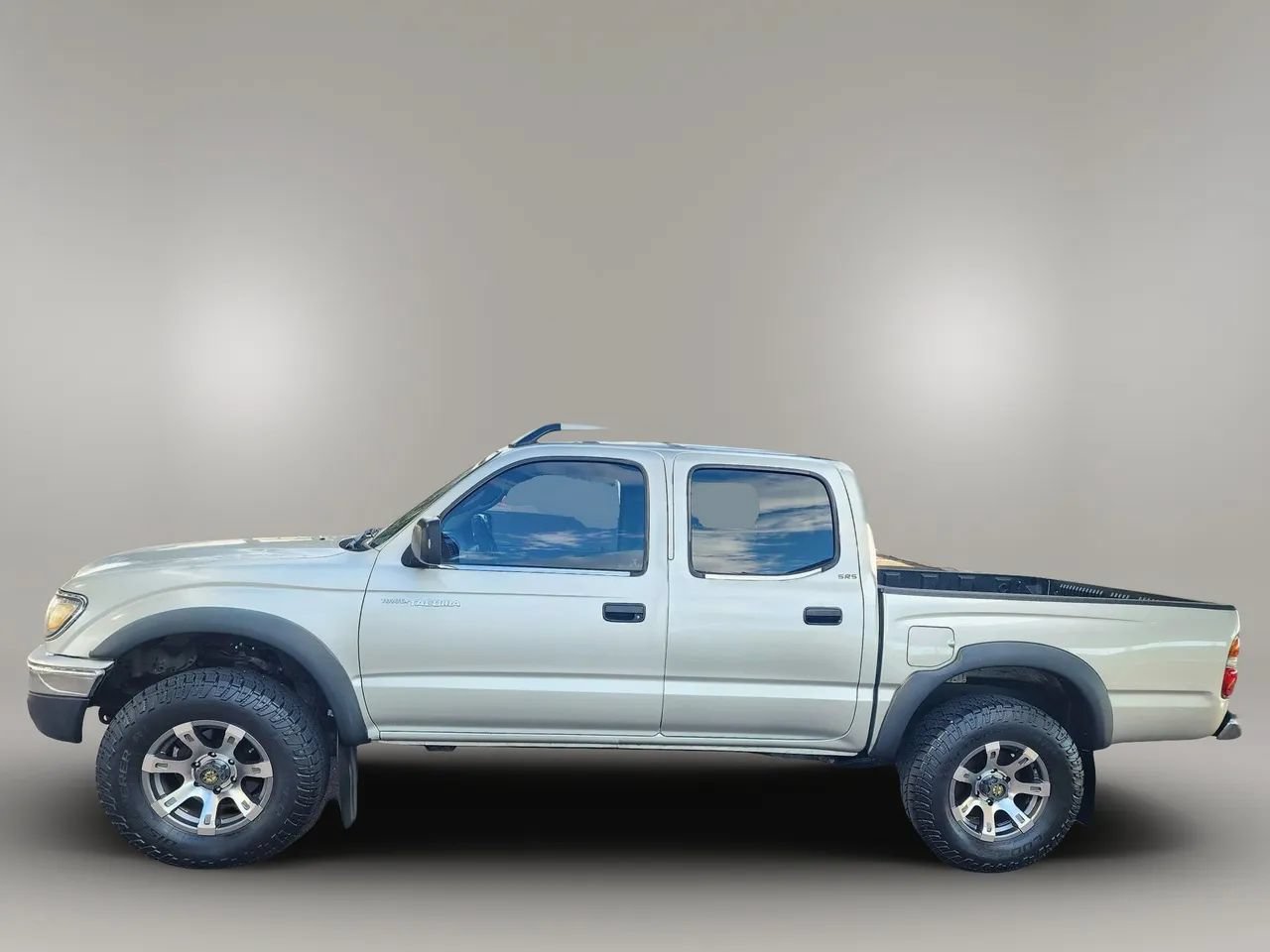 Used 2002 Toyota Tacoma PreRunner w/ SR5 Pkg w/ Chrome Pkg RWD image 3