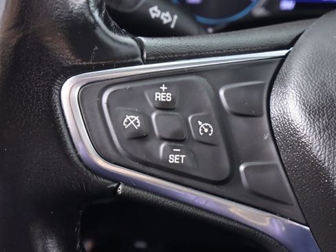 Used 2019 Chevrolet Equinox LT AWD/4WD image 12