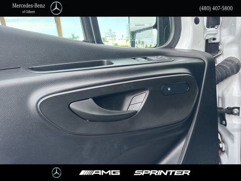 Used 2025 Mercedes-Benz Sprinter 2500 image 20