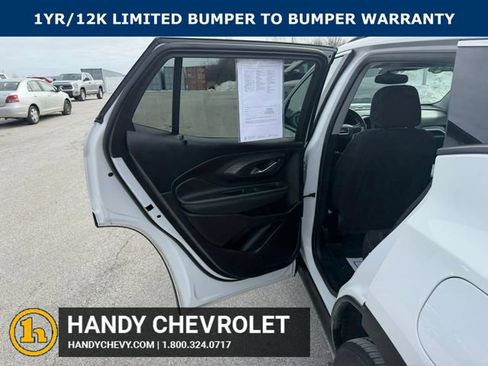 Certified 2023 GMC Terrain SLE w/ Driver Convenience Package image 33