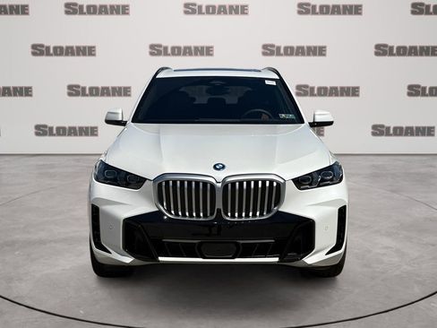 New 2026 BMW X5 xDrive50e w/ M Sport Package AWD/4WD image 8