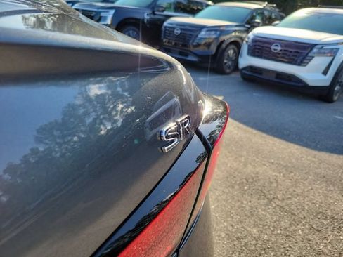 Used 2022 Nissan Altima 2.5 SR FWD image 7