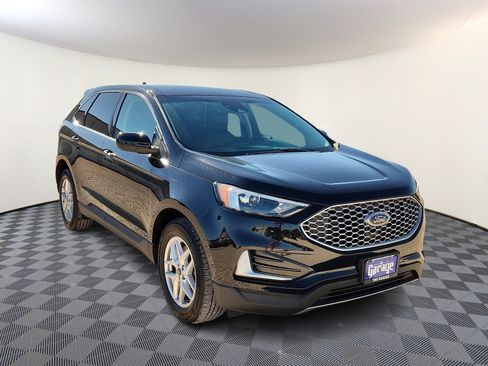 Used 2023 Ford Edge SEL image 6