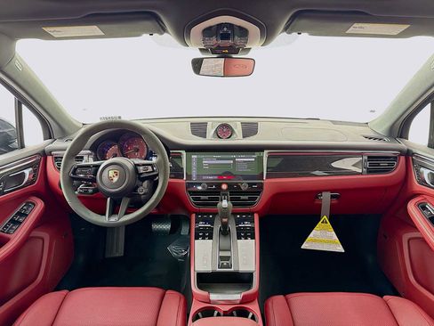 New 2025 Porsche Macan GTS image 45