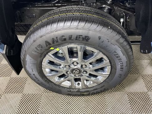 New 2026 Toyota Tacoma Limited AWD/4WD image 9