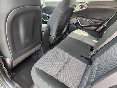 Certified 2025 Kia Soul LX FWD image 13