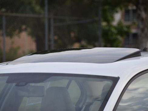 Used 2016 Volkswagen Jetta SEL image 39