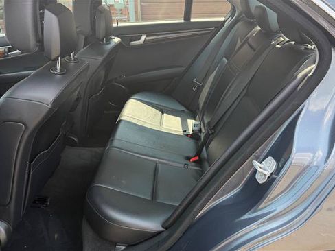 Used 2013 Mercedes-Benz C 300 Luxury 4MATIC Sedan image 21