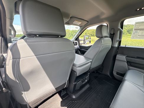 New 2026 Ford F250 XL w/ 360-Degree Camera Package AWD/4WD image 18