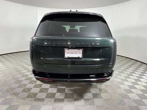 Used 2025 Land Rover Range Rover Long Wheelbase Autobiography image 8