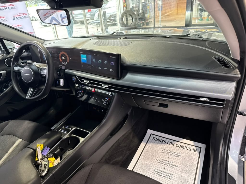 Used 2025 Hyundai Sonata SEL FWD image 50