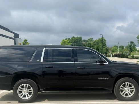 Used 2015 Chevrolet Suburban LT AWD/4WD image 5