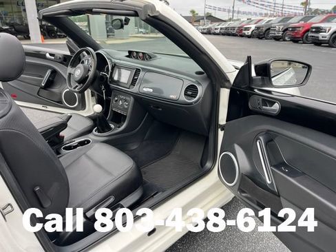 Used 2013 Volkswagen Beetle 2.0T FWD image 11