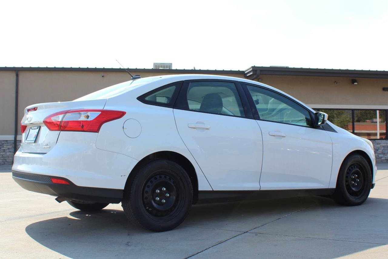 Used 2012 Ford Focus SE FWD image 66