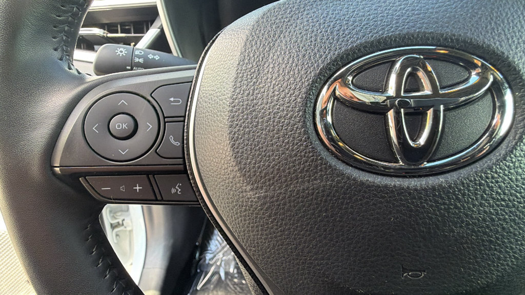 Used 2021 Toyota Corolla SE FWD image 19