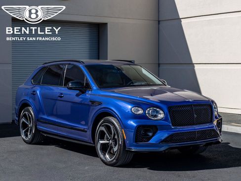 Used 2022 Bentley Bentayga AWD/4WD image 1