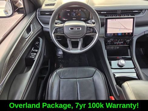 Certified 2023 Jeep Grand Cherokee Overland w/ Trailer Tow Prep Group (B) image 12