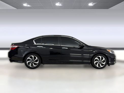 Used 2016 Honda Accord EX-L image 8