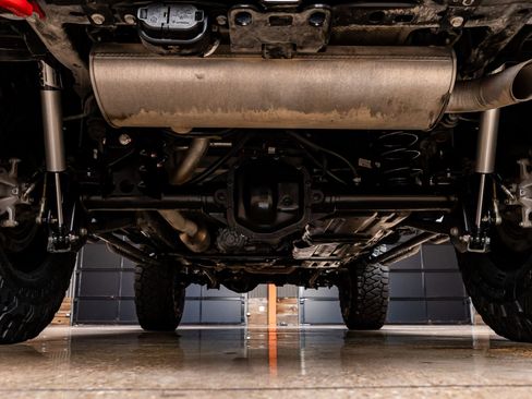 Used 2024 Jeep Wrangler Unlimited Rubicon image 16