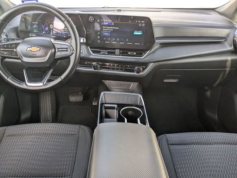 Used 2025 Chevrolet Equinox LT image 15